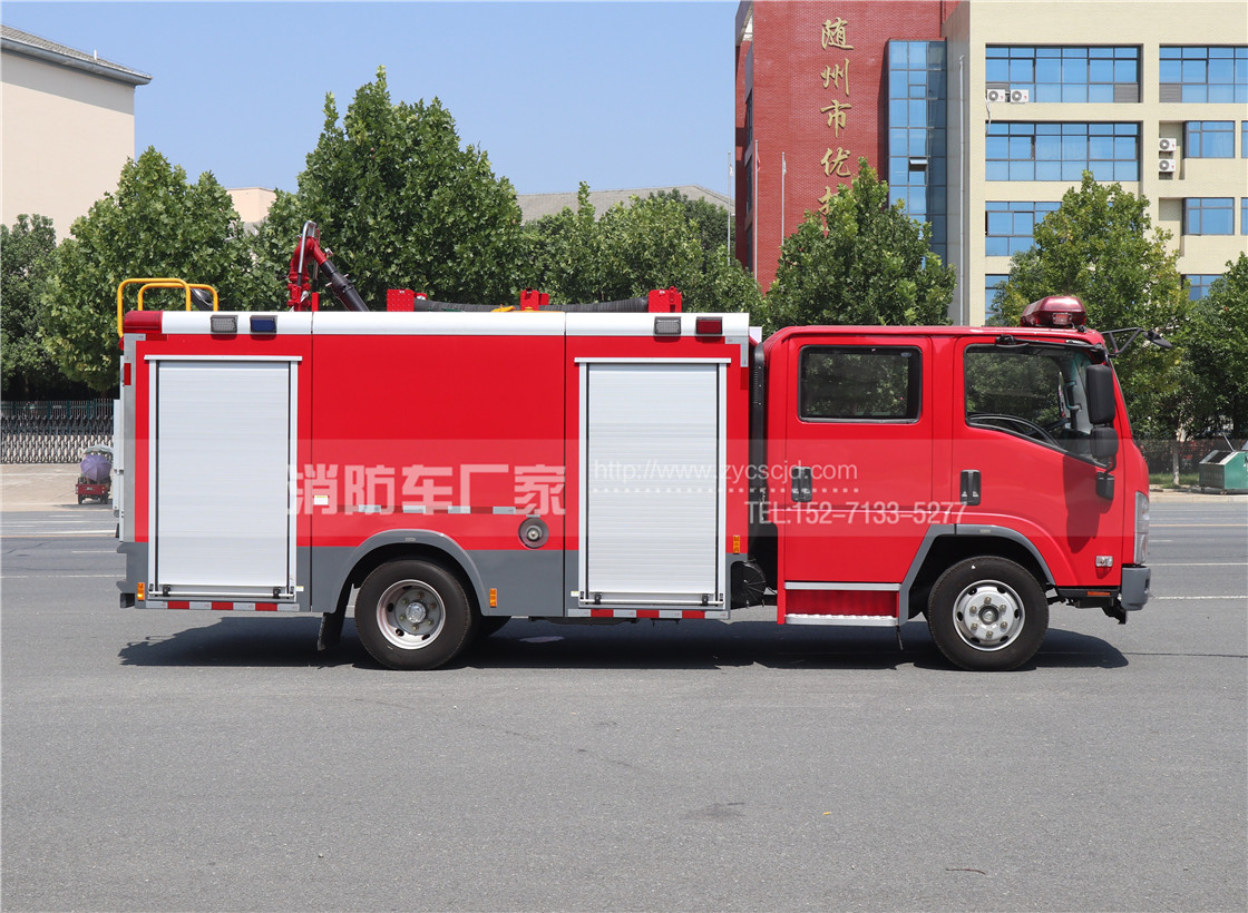 ������ʮ�700P 3.5��ˮ������܇