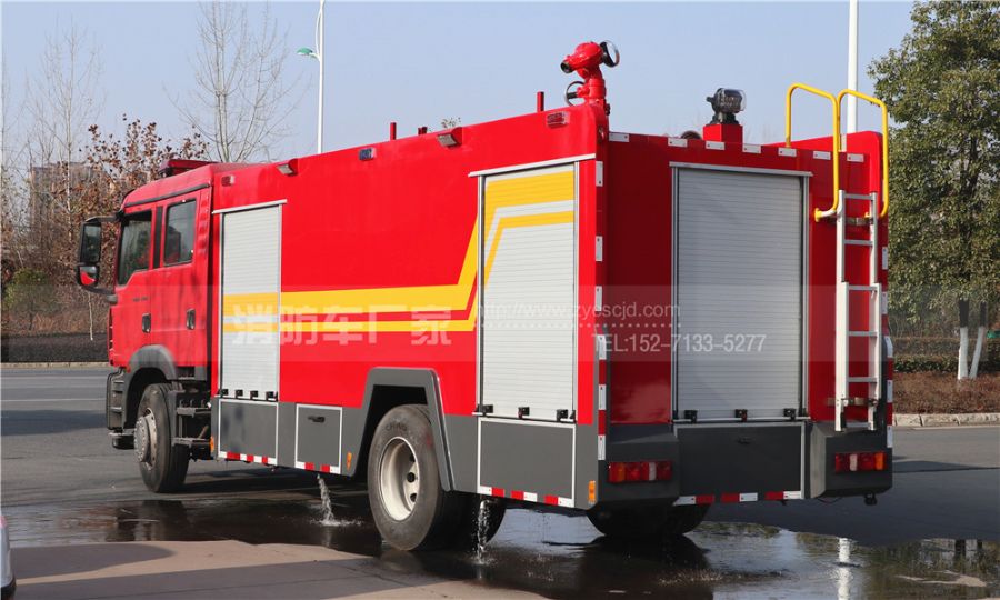 汕德卡自動(dòng)擋消防車 汕德卡自動(dòng)擋消防車