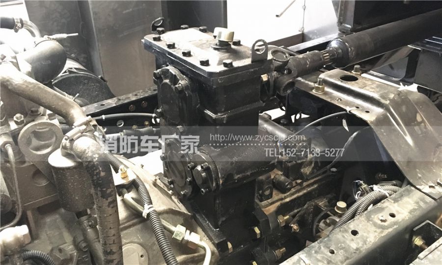 泡沫消防車取力器 泡沫消防車取力器