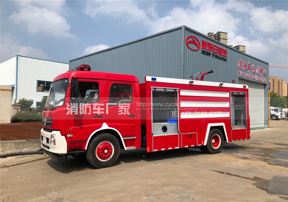 東風天錦水罐消防車 東風天錦水罐消防車
